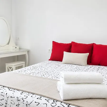 Smart-Tech Plaza Apartment Daire