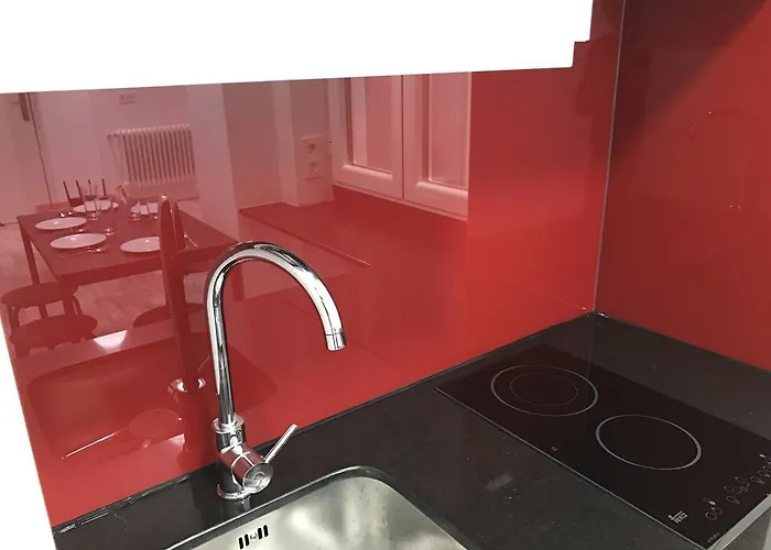 Smart-Tech Plaza Apartment *