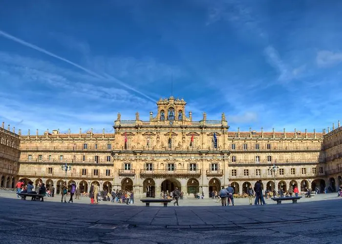 Smart-Tech Plaza Apartment * Salamanca